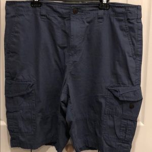 Urban pipeline cargo shorts